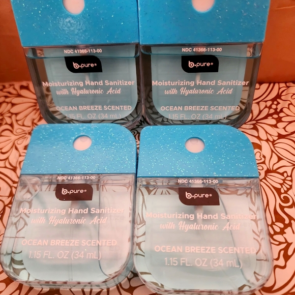 B. Pure Ocean Breeze Moisturizing Hyaluronic Acid 4 PC Hand Sanitizer - Picture 3 of 3